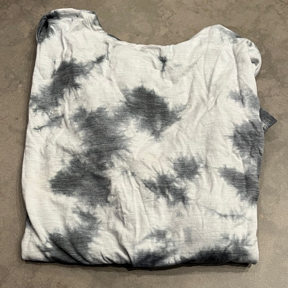 lululemon athletica Gray Tie-Dye Long Sleeve Tee. Sz XL. Workout stretch fabric - Picture 5 of 5